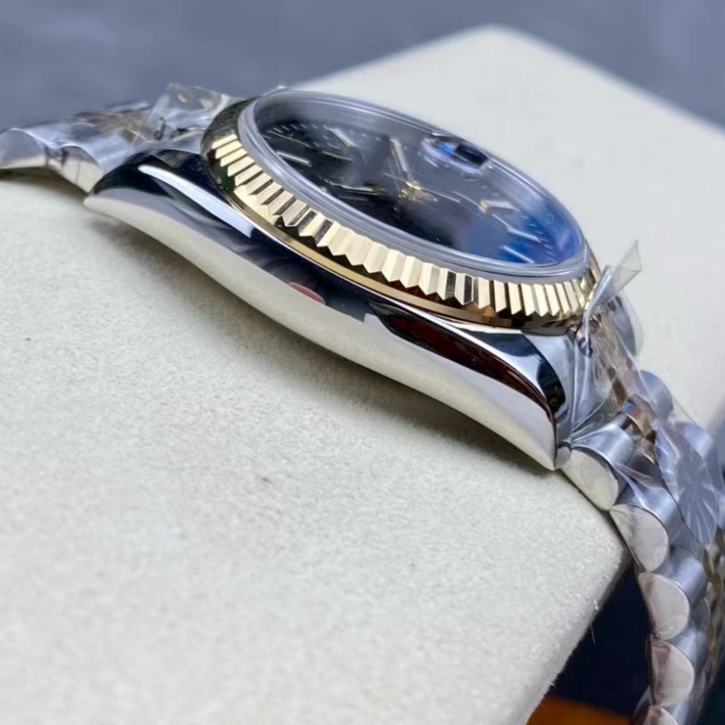 36mm Men's 2813 8215 Automatic - Ladies Fashion Watch บทวิจารณ์และราคา