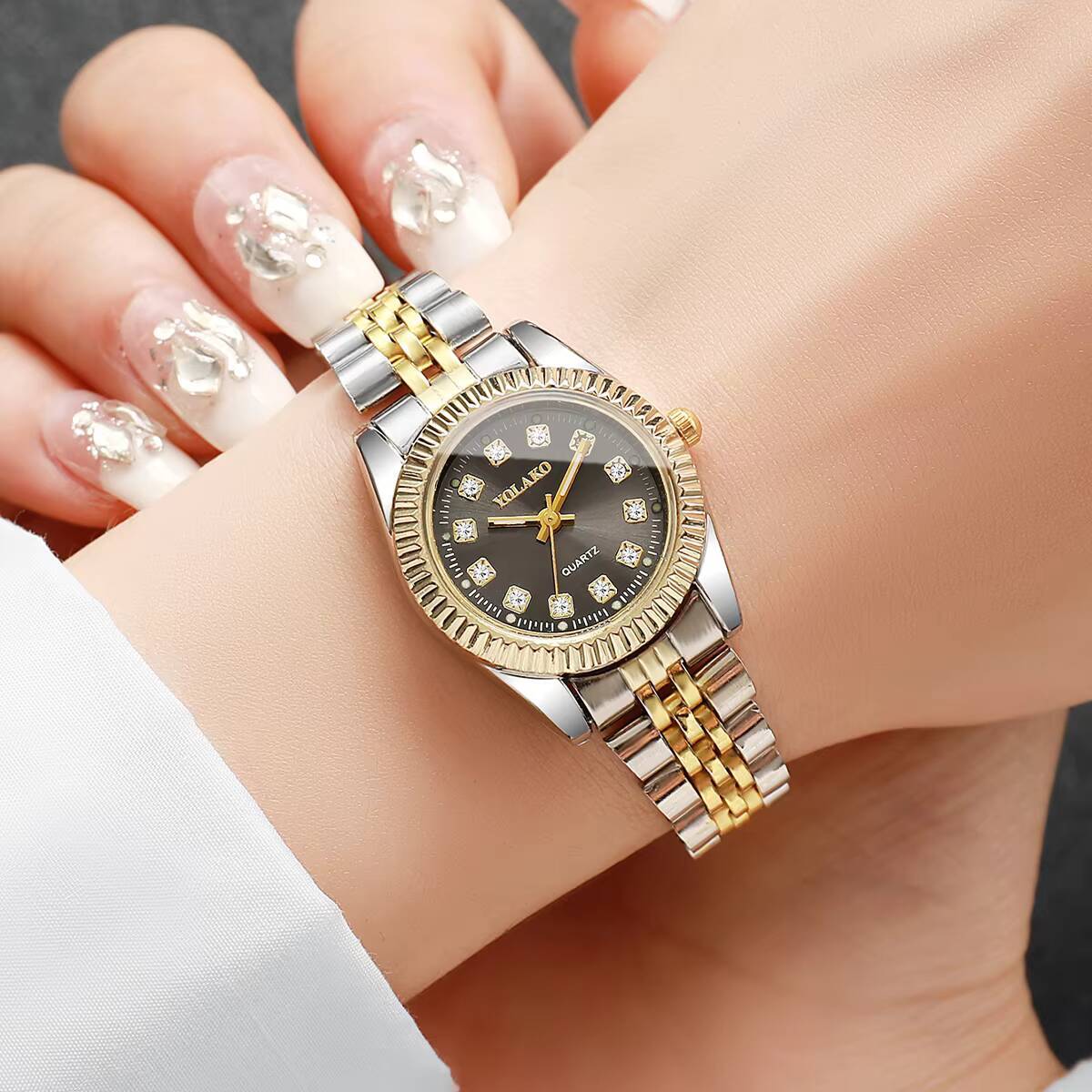 Fashion Rhinestone Women Quart - Ladies Fashion Watch บทวิจารณ์และราคา
