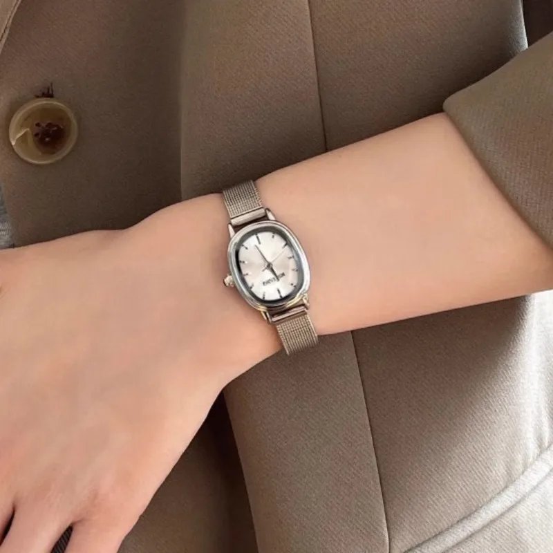 Small Oval Dial Green Watch Si - Ladies Fashion Watch บทวิจารณ์และราคา